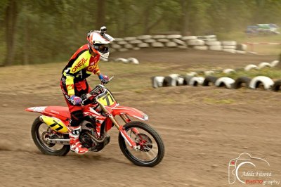 Motokrosový kemp