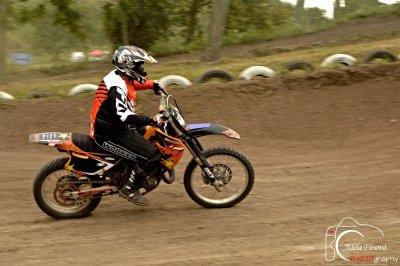Motokrosový kemp