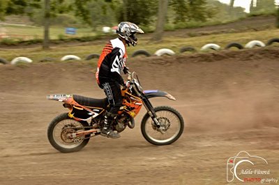 Motokrosový kemp